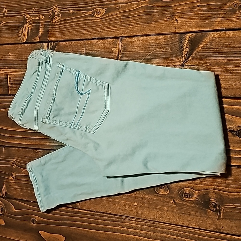 👖 American Eagle Outfitters Super Stretch size 2 Jeggings